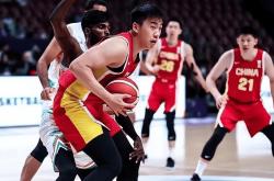 开云体育中国-包含意大利男篮碾压澳大利亚男篮，西蒙斯惊艳世界的词条