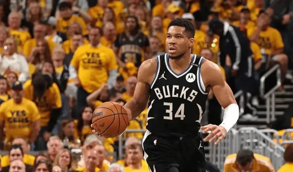 魔术翻盘雄鹿B队，布拉德利制霸全场