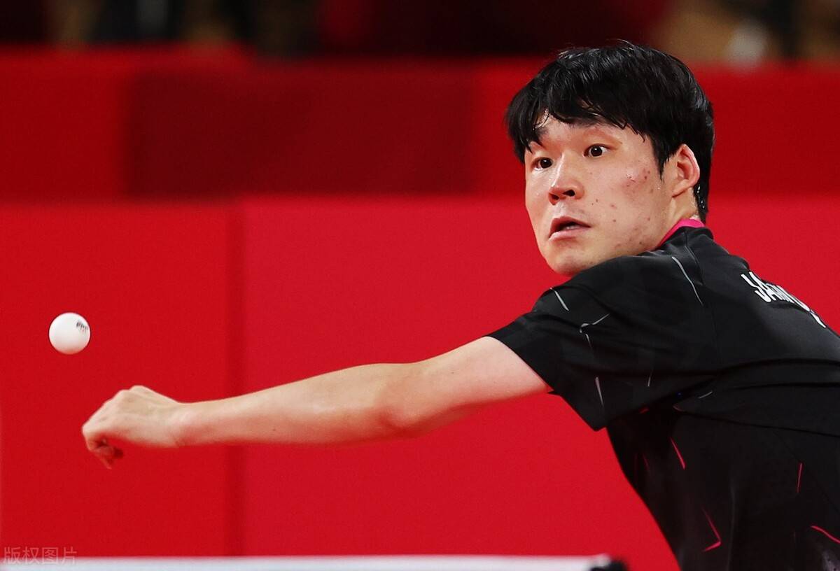 英国乒乓球队鏖战韩国乒乓球队，水谷隼高光表现