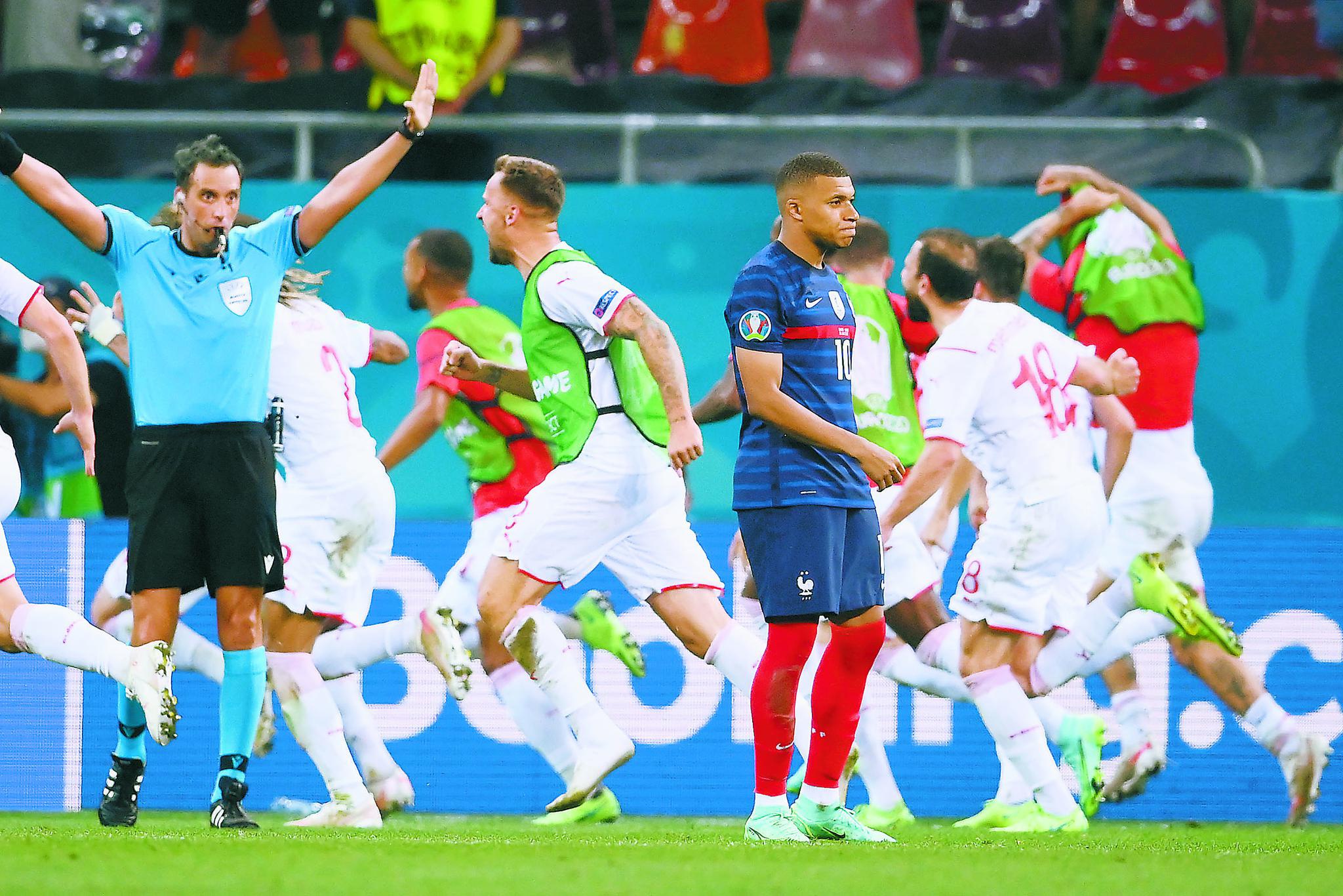 日本队鏖战法国队，桃田贤斗带队取胜