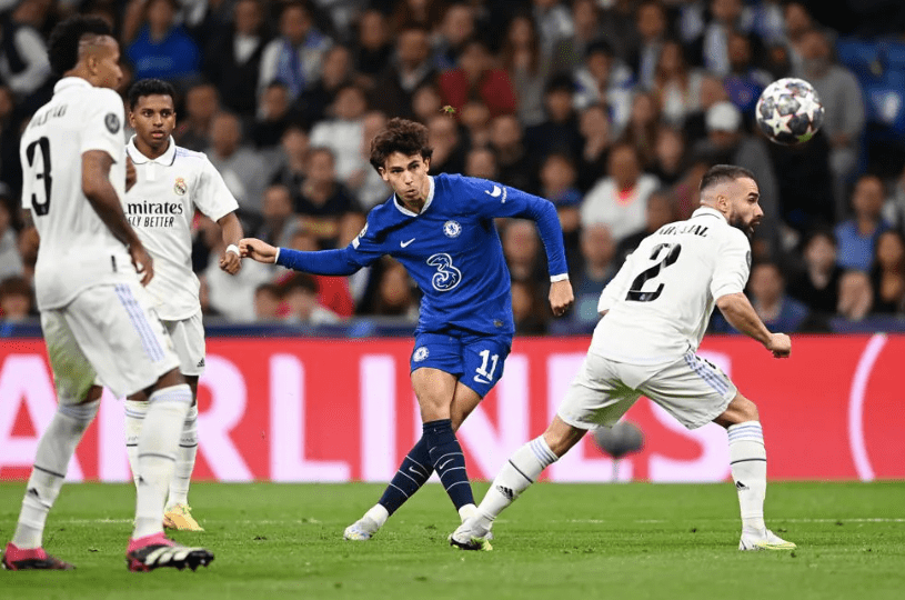 法国碾压德国，本泽马高光表现