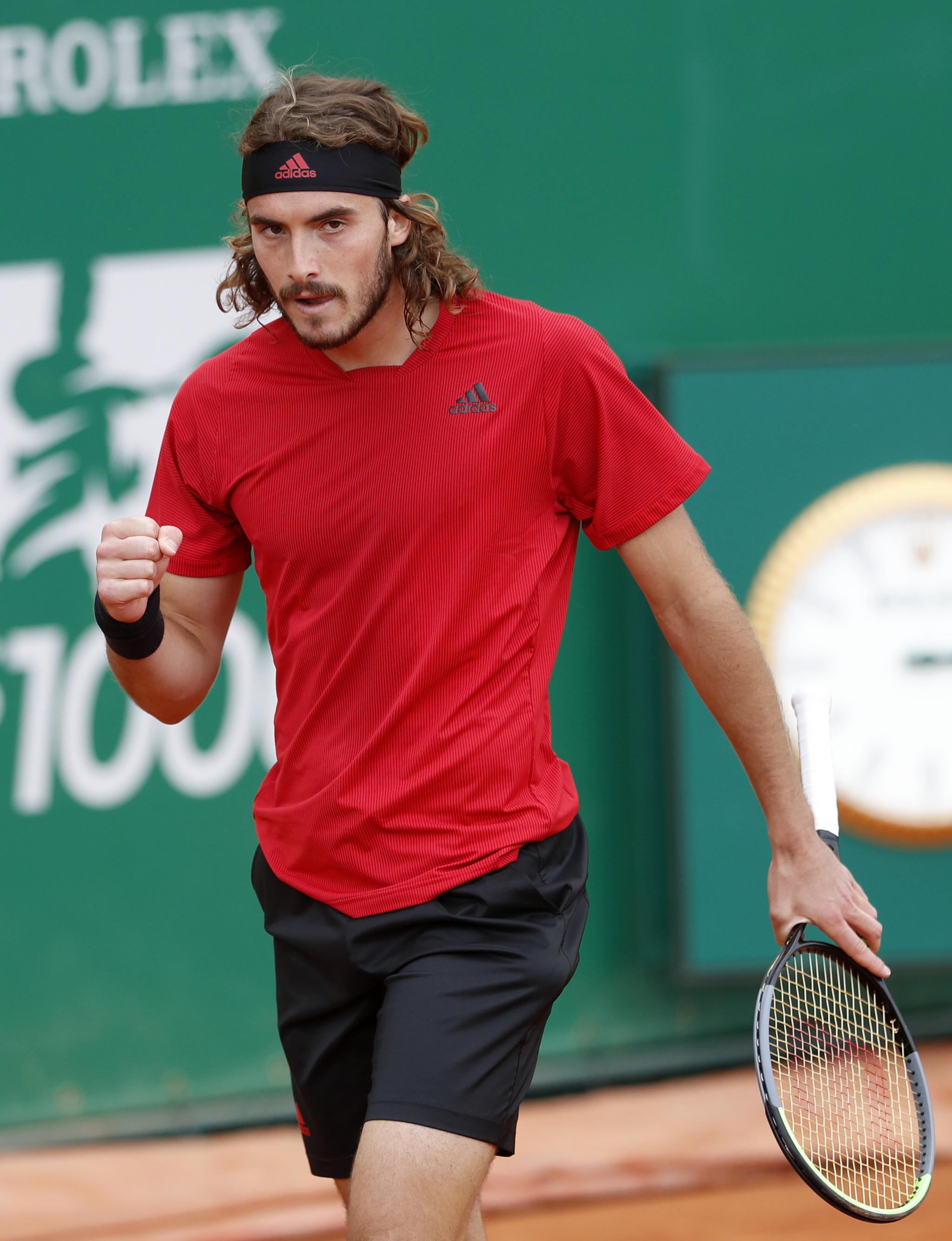 美网轻取蒙特卡洛大师赛，西西帕斯带队取胜