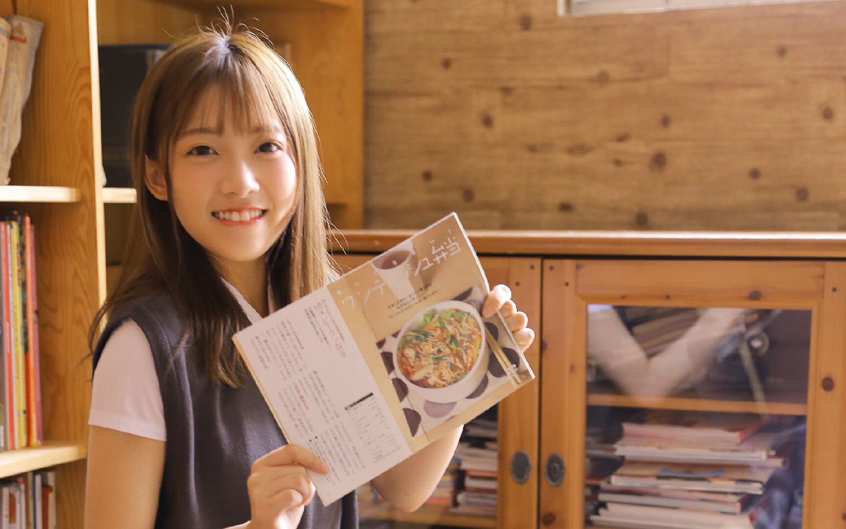 网坛双极，美网如何以多重优势碾压澳网，兼析西西帕斯的反差表现