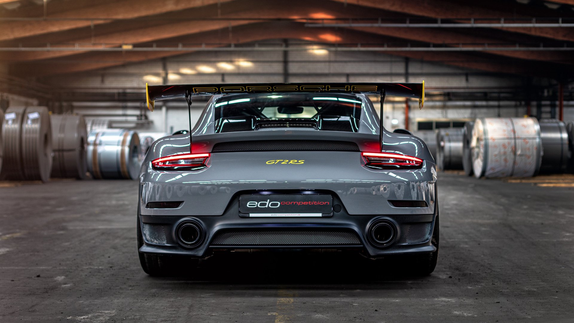 安第斯山对阵马德里平原,一场南美火山与钢铁防线的碰撞