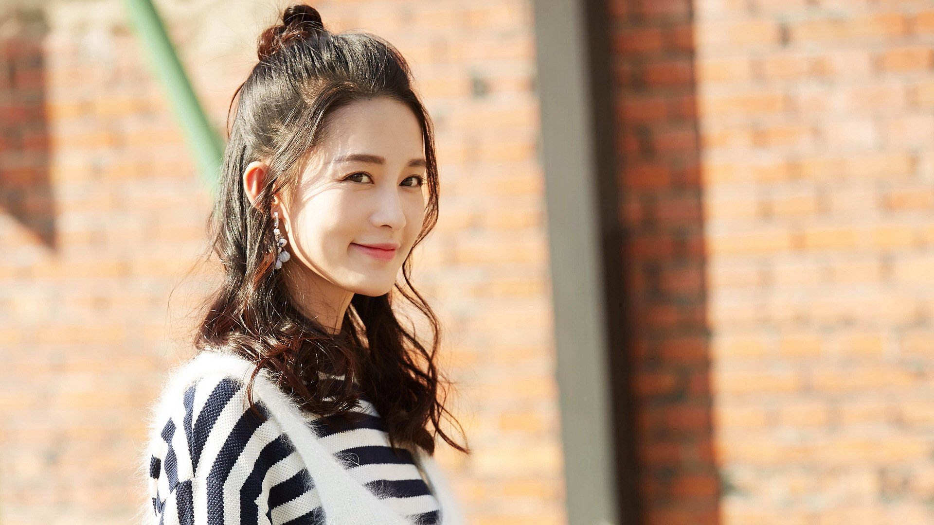 跨界巅峰，F1年度争冠焦点战与突尼斯加时取胜苏格兰的竞技风暴