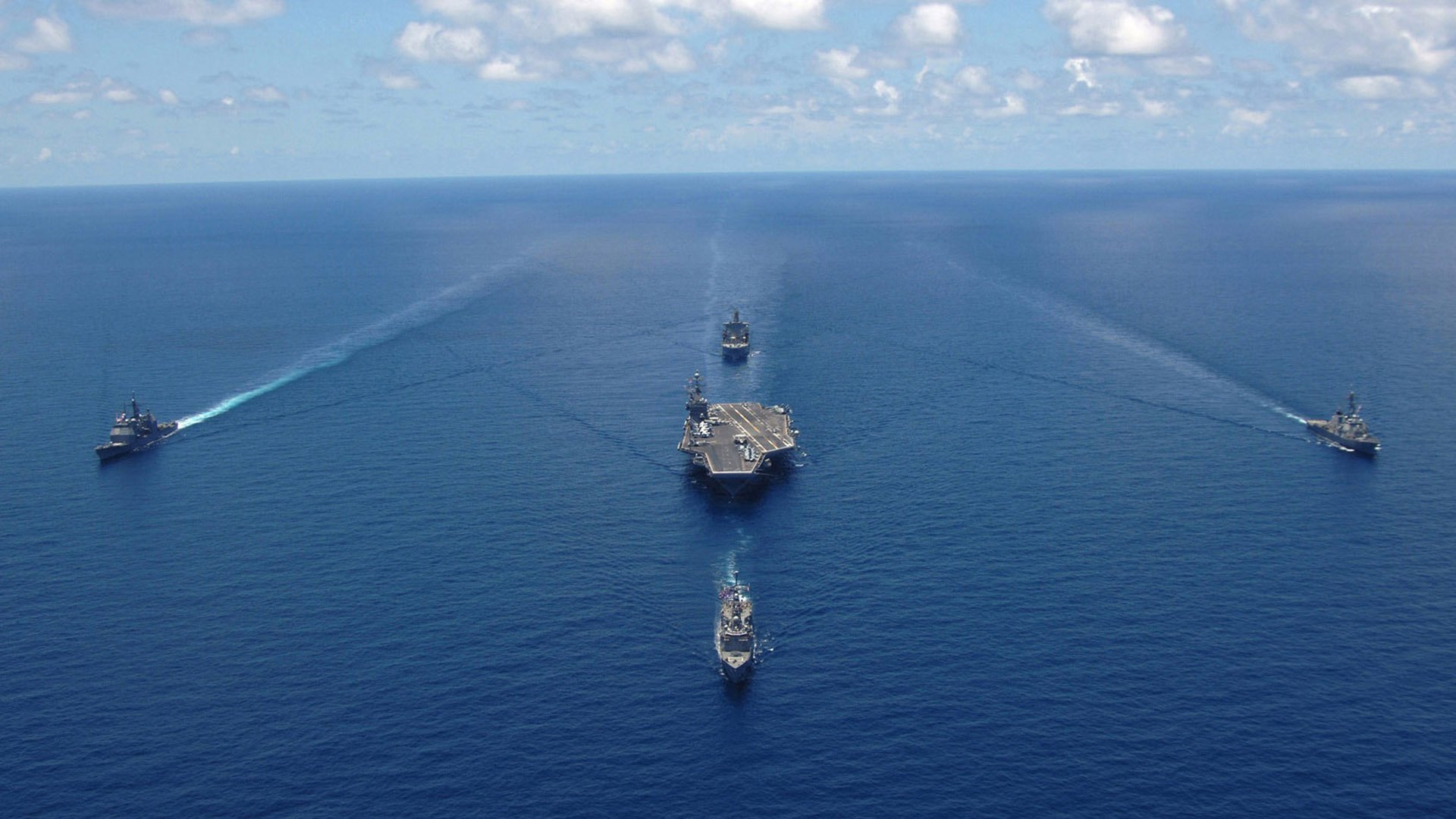 墨西哥浪潮吞没红黑军团，弗拉霍维奇生涯之夜照亮都灵