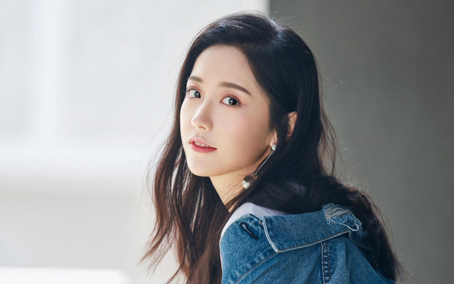 钢铁骑士碾压吉林虎，德罗赞关键时刻定乾坤